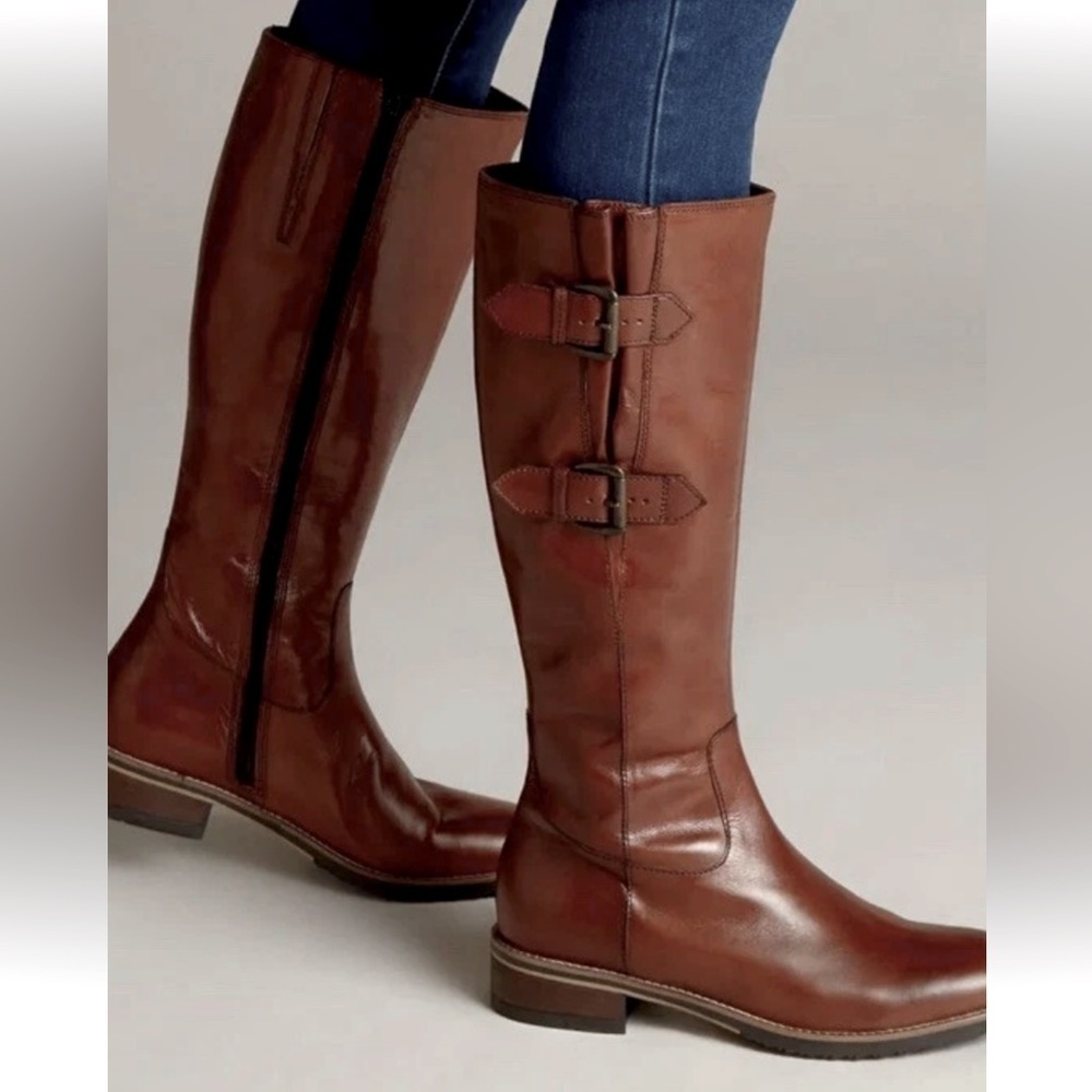 Clarkβs Leather Knee-High Boots Adjustable Duo Straps Sz 7.5